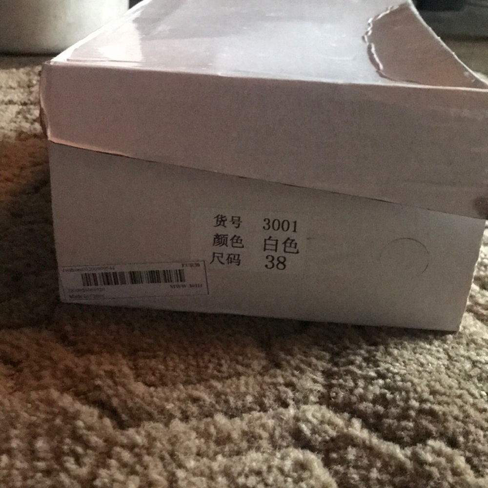 Size 7.5 women shoes